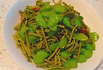 火腿蚕豆炒蕨菜的做法