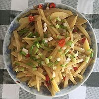 酸辣土豆丝的做法图解1