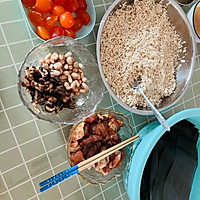 #浓情端午 粽粽有赏#蛋黄肉粽（附干粽叶的处理方法）的做法图解7