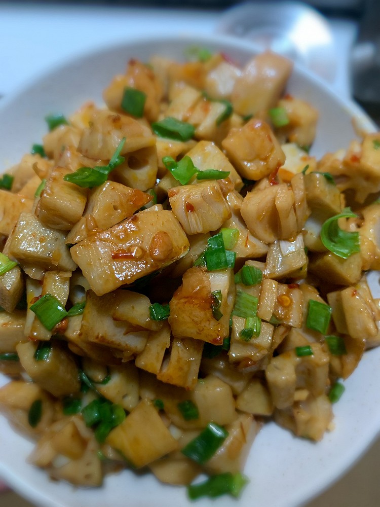 超级下饭菜——酸辣藕丁的做法