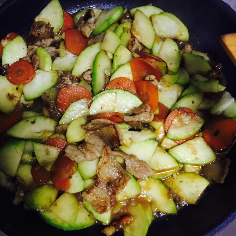 角瓜炒肉(不油腻 爽口菜)的做法图解6