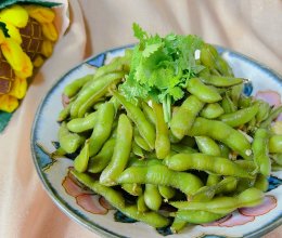 #刘畊宏女孩减脂饮食#减肥小零食搅拌毛豆的做法