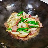 青椒白菜炒腊肉的做法图解5