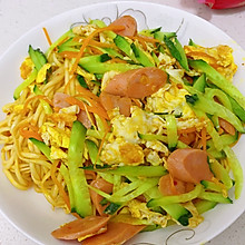 鸡蛋炒面