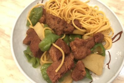 炖牛肉意大利面