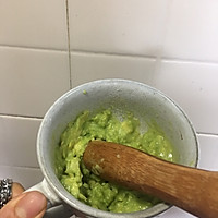 开放式牛油果鸡胸肉三明治的做法图解1