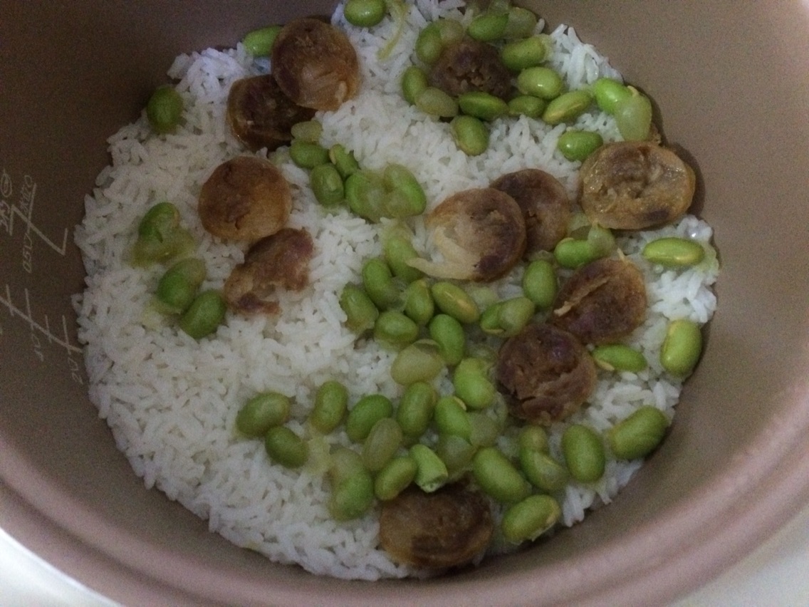 Rice with bean and preserved sausage