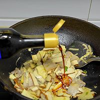 #养生打卡#肉片炒春笋的做法图解7