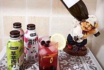 #玩心出道丨夏日DIY玩心潮饮挑战赛#冰凉蓝莓柠檬气泡果汁饮的做法