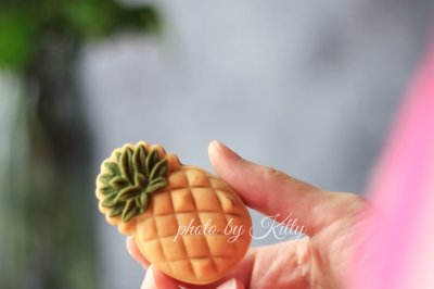 菠萝造型月饼