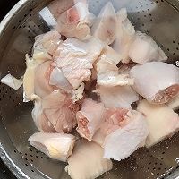 鸡翅/鸡腿炖土豆的做法图解2