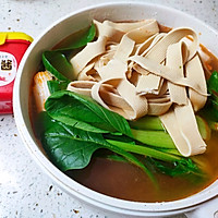#暖冬酱在手，嗨吃部队锅#简单美味减脂又美容的小火锅的做法图解3