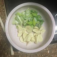 西红柿炖牛腩的做法图解8