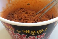 三养鸡肉拌面的做法