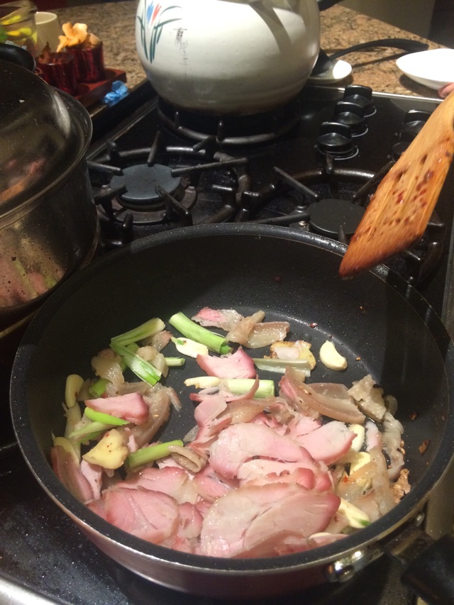 青蒜炒风肉的做法图解4