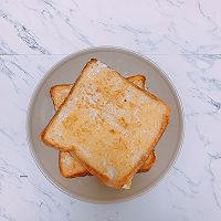 #冰箱剩余食材大改造#鸡蛋西多士的做法图解10