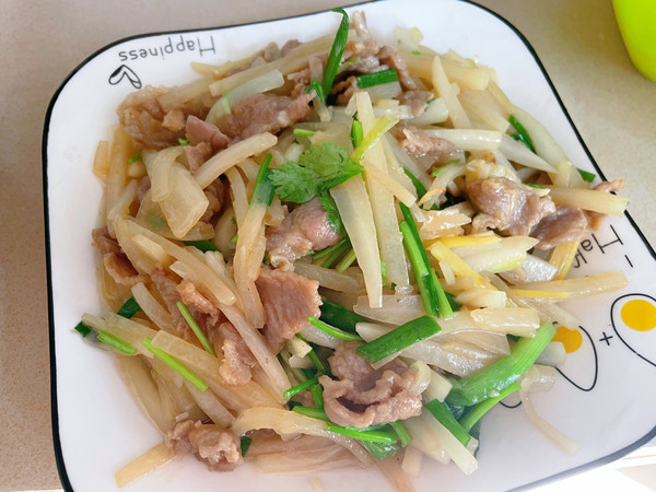 白萝卜炒牛肉（2人食）