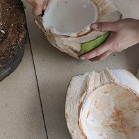 海南椰子鸡火锅的做法图解2