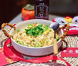 #奈特兰芝士粉挑战赛#广东美食腊肠蛋炒饭的做法