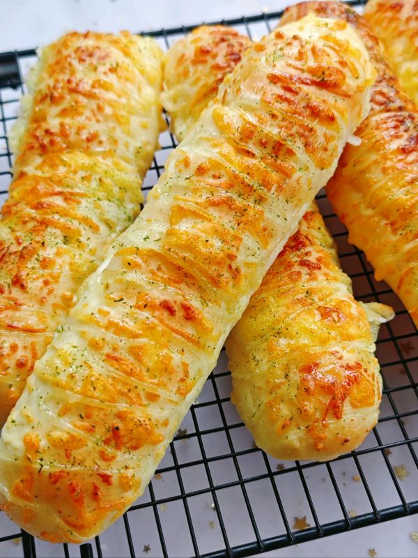 我宣布这是最好吃的芝士条面包锁死这个配方