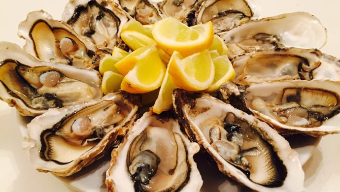 柠檬生蚝