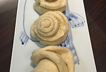 芝麻花卷的做法