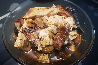 肉片鲅鱼炖豆腐