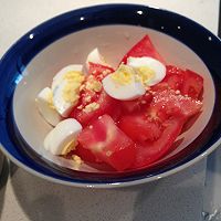 一个人的营养早餐 鸡蛋番茄迷你沙拉的做法图解5