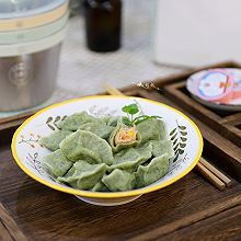 菠菜虾仁玉米水饺