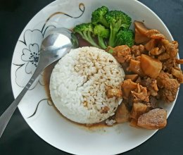 鸡肉盖饭的做法