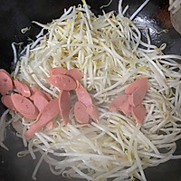 豆芽炒粉丝火腿肠的做法图解4
