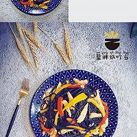 低脂营养，色彩丰富的黑暗美味-鸡肉彩椒墨鱼汁面的做法图解7