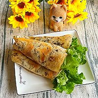 #刘畊宏女孩减脂饮食#梅菜卷饼的做法图解9