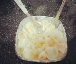 酸奶蜂蜜水果沙拉——减肥必选的做法