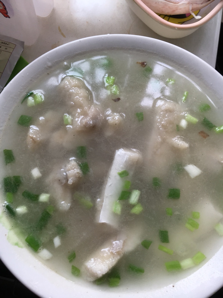 沙鱼羹汤的做法