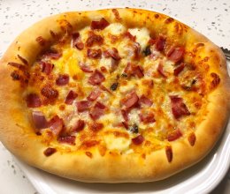 完美配方—芝心彩椒洋葱培根披萨的做法