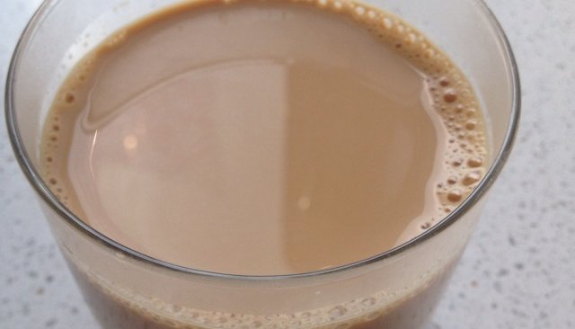 自制港式奶茶的做法