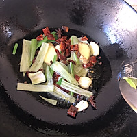 鸡肉臊子面的做法图解2