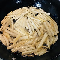 家庭版薯条_外脆里嫩的做法图解4