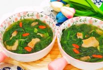 #花式炖煮不停歇#菠菜猪肝汤的做法