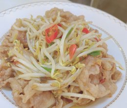 肥牛炒豆芽的做法