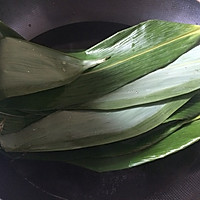 咸香粽子（半肥瘦肉、绿豆馅糯米）的做法图解2