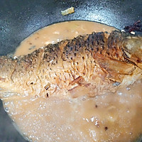 入味不粘锅：红烧鲤鱼的做法图解9