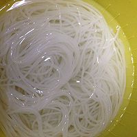 家味米粉的做法图解1