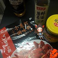 十三香小龙虾/不辣的小龙虾/的做法图解3