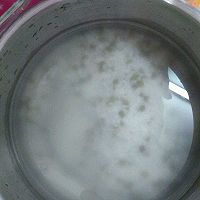 绿豆粥的做法图解2