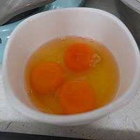 青椒鸡蛋卤粉的做法图解3