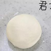 要多诱人有多诱人的白糖饼，家常味儿的哦的做法图解1