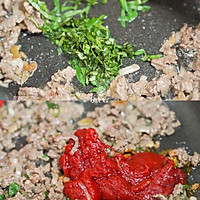 超级快手的罗勒番茄肉酱意面（番茄火锅底料版）的做法图解4