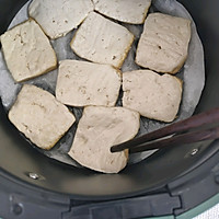 空气炸锅做蒜香豆腐干的做法图解3